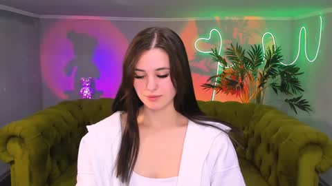 Snapshot of ladyofcandy chatting on 02-04-25, 07:22 Amelia online show from 02-04-25, 07:22