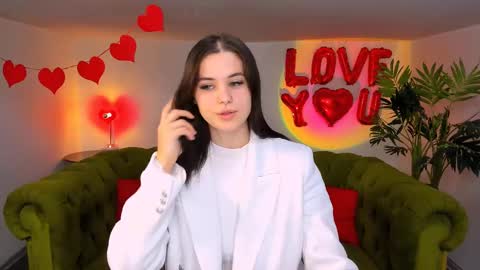 Snapshot of ladyofcandy chatting on 02-12-25, 12:44 Amelia online show from 02-12-25, 12:44