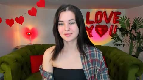 Snapshot of ladyofcandy chatting on 02-18-25, 05:21 Amelia online show from 02-18-25, 05:21