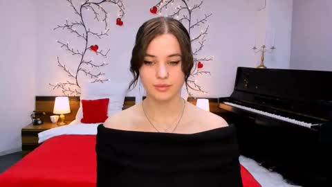 Snapshot of ladyofcandy chatting on 03-04-25, 12:44 Amelia online show from 03-04-25, 12:44