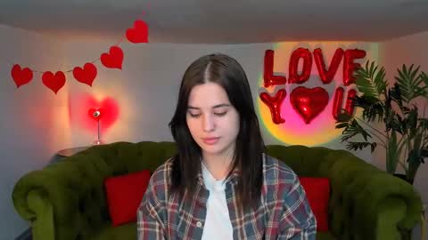 Snapshot of ladyofcandy chatting on 03-11-25, 05:02 Amelia online show from 03-11-25, 05:02