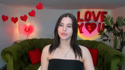 Snapshot of ladyofcandy chatting on 03-12-25, 07:28 Amelia online show from 03-12-25, 07:28