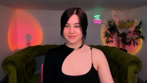 Snapshot of ladyofcandy chatting on 10-15-25, 09:04 Amelia online show from 10-15-25, 09:04