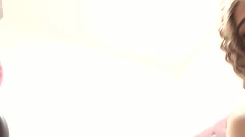 rubii  online show from 04-21-26, 12:34