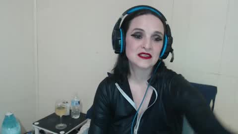 LadySlate online show from 12-19-24, 02:01