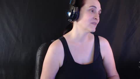 LadySlate online show from 02-01-25, 01:55