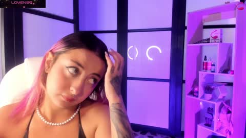 Lady  online show from 12-06-24, 11:25