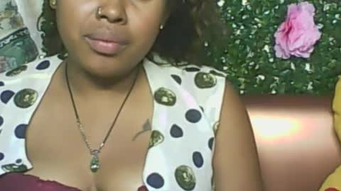 LadyXSnakes online show from 09-26-25, 08:07