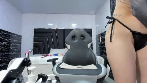 Ladyy Scarlett online show from 01-18-26, 03:32