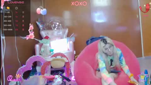 Skinnygirl online show from 07-27-26, 11:56