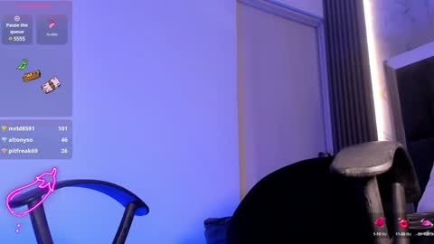 lahiam_smiiith online show from 02-05-25, 06:13