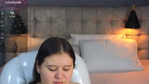    online show from 11-22-25, 10:42