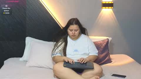    online show from 03-07-26, 11:02