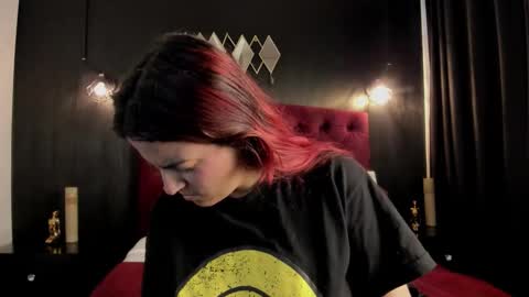 Laia  online show from 10-05-25, 12:14