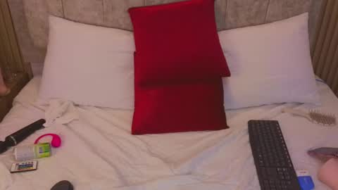 Snapshot of laiamilf chatting on 03-03-25, 11:56 laiamilf online show from 03-03-25, 11:56