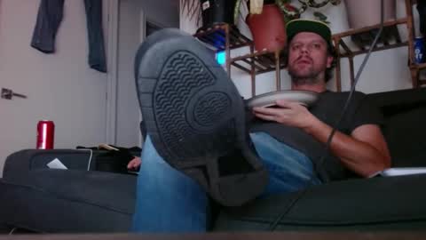 Snapshot of laidback_and_chill chatting on 12-06-24, 04:36 Rick online show from 12-06-24, 04:36