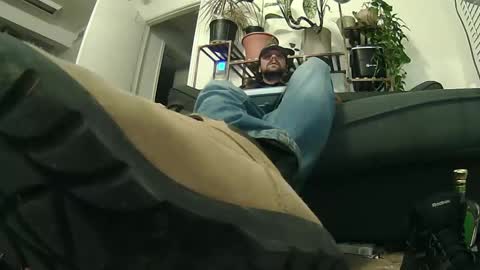 Snapshot of laidback_and_chill chatting on 01-18-25, 01:18 Rick online show from 01-18-25, 01:18