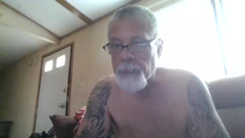 laidbackluxury online show from 06-12-26, 06:07