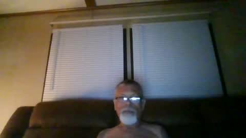 laidbackluxury online show from 06-18-26, 08:36