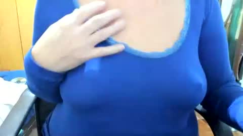 Snapshot of lailasensu chatting on 06-09-26, 12:28 LAILA online show from 06-09-26, 12:28