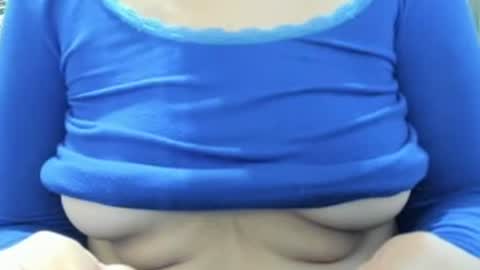 Snapshot of lailasensu chatting on 07-08-26, 11:37 LAILA online show from 07-08-26, 11:37