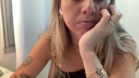 lailayourangel online show from 12-22-25, 12:40