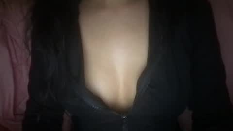 Snapshot of lailayousef chatting on 01-03-25, 02:32 Laila Yousef online show from 01-03-25, 02:32