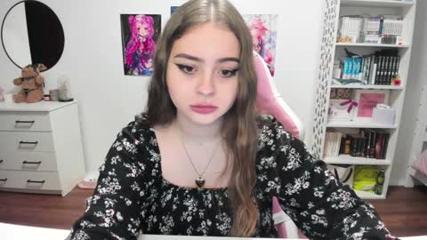 Snapshot of lain__ chatting on 01-14-25, 08:59 Kira online show from 01-14-25, 08:59