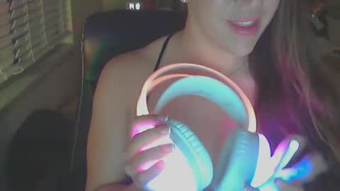 Lainey online show from 03-22-26, 04:49