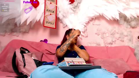 Snapshot of laisy_fox chatting on 02-20-25, 01:51 Laisy fox online show from 02-20-25, 01:51