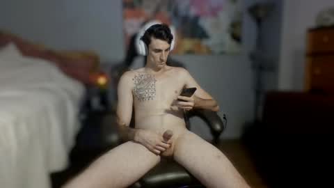 Snapshot of lakat133 chatting on 10-06-25, 11:13 lakat133 online show from 10-06-25, 11:13