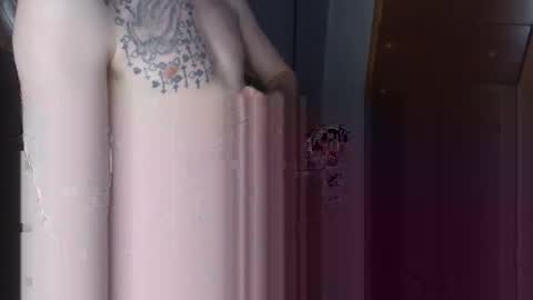 Snapshot of lakat133 chatting on 11-18-25, 12:27 lakat133 online show from 11-18-25, 12:27