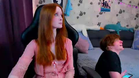 Snapshot of laksmrrr chatting on 01-26-25, 10:34 Lu  Alex online show from 01-26-25, 10:34