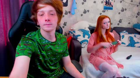 Snapshot of laksmrrr chatting on 02-07-25, 11:45 Lu  Alex online show from 02-07-25, 11:45
