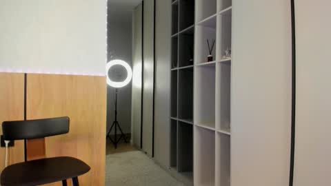 Snapshot of lalajecks chatting on 10-21-25, 08:20 Julia online show from 10-21-25, 08:20