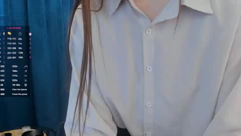 Snapshot of lalajecks chatting on 11-14-25, 08:13 Julia online show from 11-14-25, 08:13