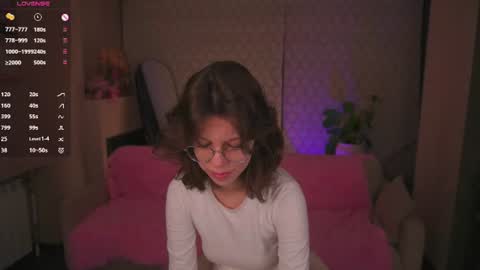 Julia online show from 06-30-26, 08:32