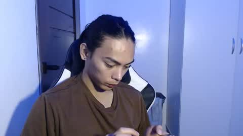 Snapshot of lalakinghugecock_2 chatting on 09-19-25, 05:13 lalakinghugecock_2 online show from 09-19-25, 05:13