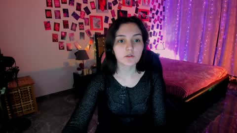 Snapshot of lalita_aml4 chatting on 02-04-25, 03:47 Raily online show from 02-04-25, 03:47
