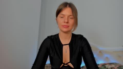 Lallie  online show from 03-14-26, 04:12