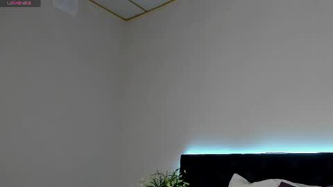 Lali online show from 06-22-26, 01:07