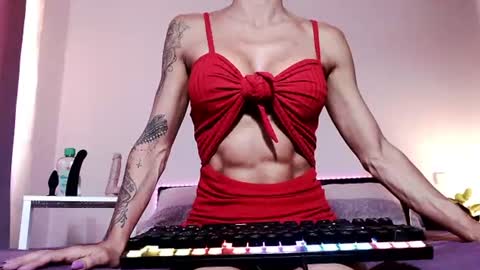 Lola online show from 07-07-26, 11:03