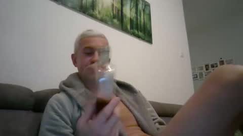 Snapshot of lambiants chatting on 01-08-26, 05:26 lambiants online show from 01-08-26, 05:26