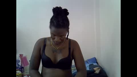 Snapshot of lamensha chatting on 09-22-25, 08:27 lamensha online show from 09-22-25, 08:27