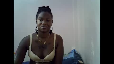 Snapshot of lamensha chatting on 09-24-25, 05:11 lamensha online show from 09-24-25, 05:11