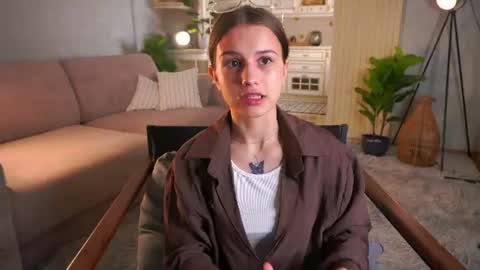 Snapshot of lamonicaptak chatting on 07-02-26, 03:06 Emily online show from 07-02-26, 03:06
