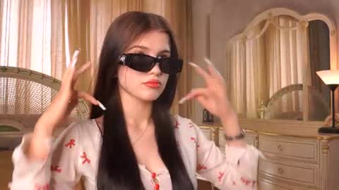 Snapshot of lamonicaptak chatting on 07-17-26, 03:24 Emily online show from 07-17-26, 03:24
