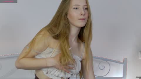 Snapshot of lana__j chatting on 01-01-25, 05:11 Liana online show from 01-01-25, 05:11