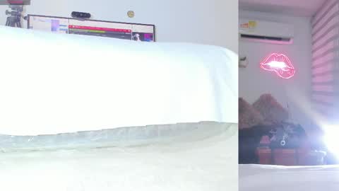 Lana online show from 04-18-26, 09:13