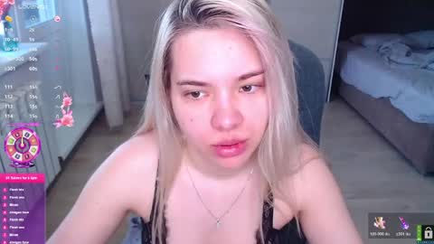 Lana online show from 04-26-26, 05:05